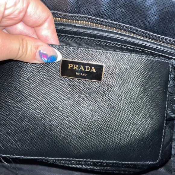 Prada Galleria medium size - Picture 8 of 15